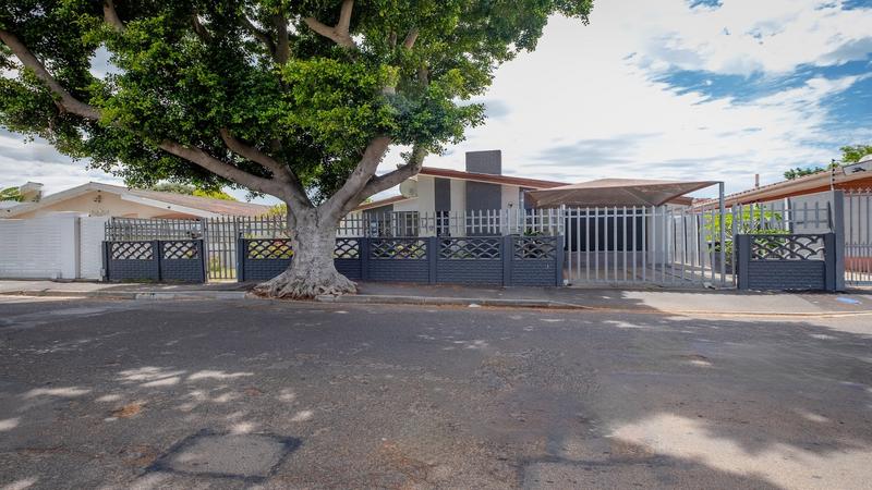 4 Bedroom Property for Sale in Vasco Estate Western Cape